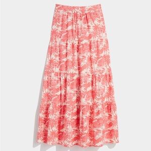 Vinyard Vines Tiered Maxi Skirt. Size XL / 16. Beautiful! wore once
